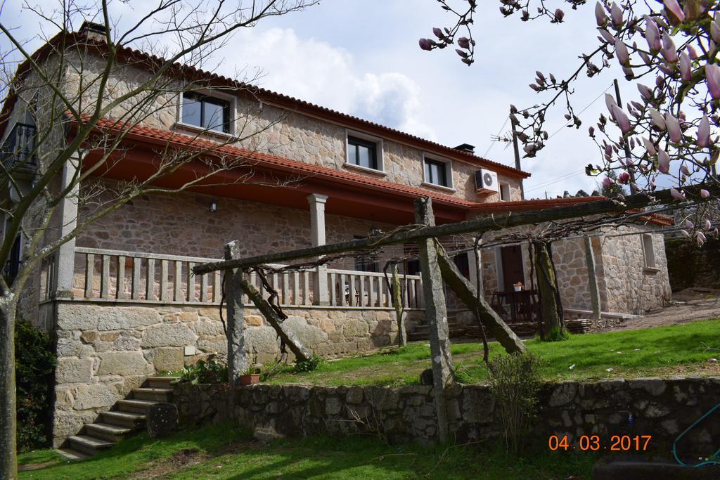 Casa Rural Os Carballos Konuk evi Pontevedra Dış mekan fotoğraf